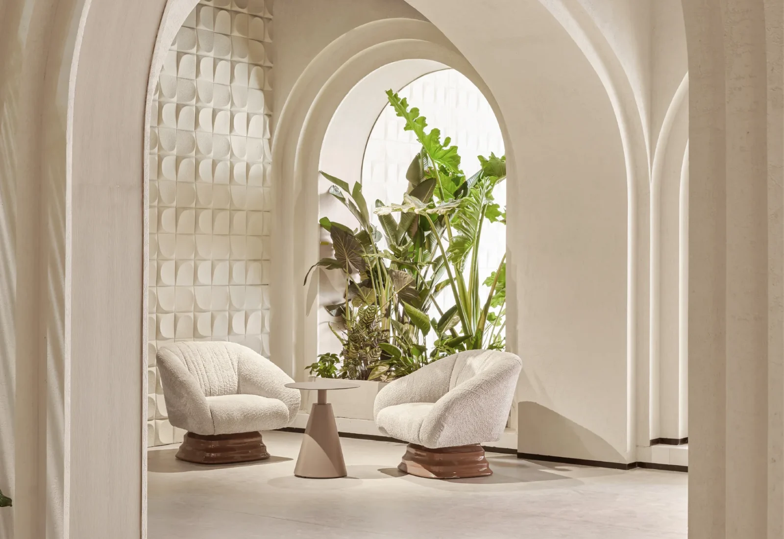 Dedans Shunde Showroom — research lead showroom reference image