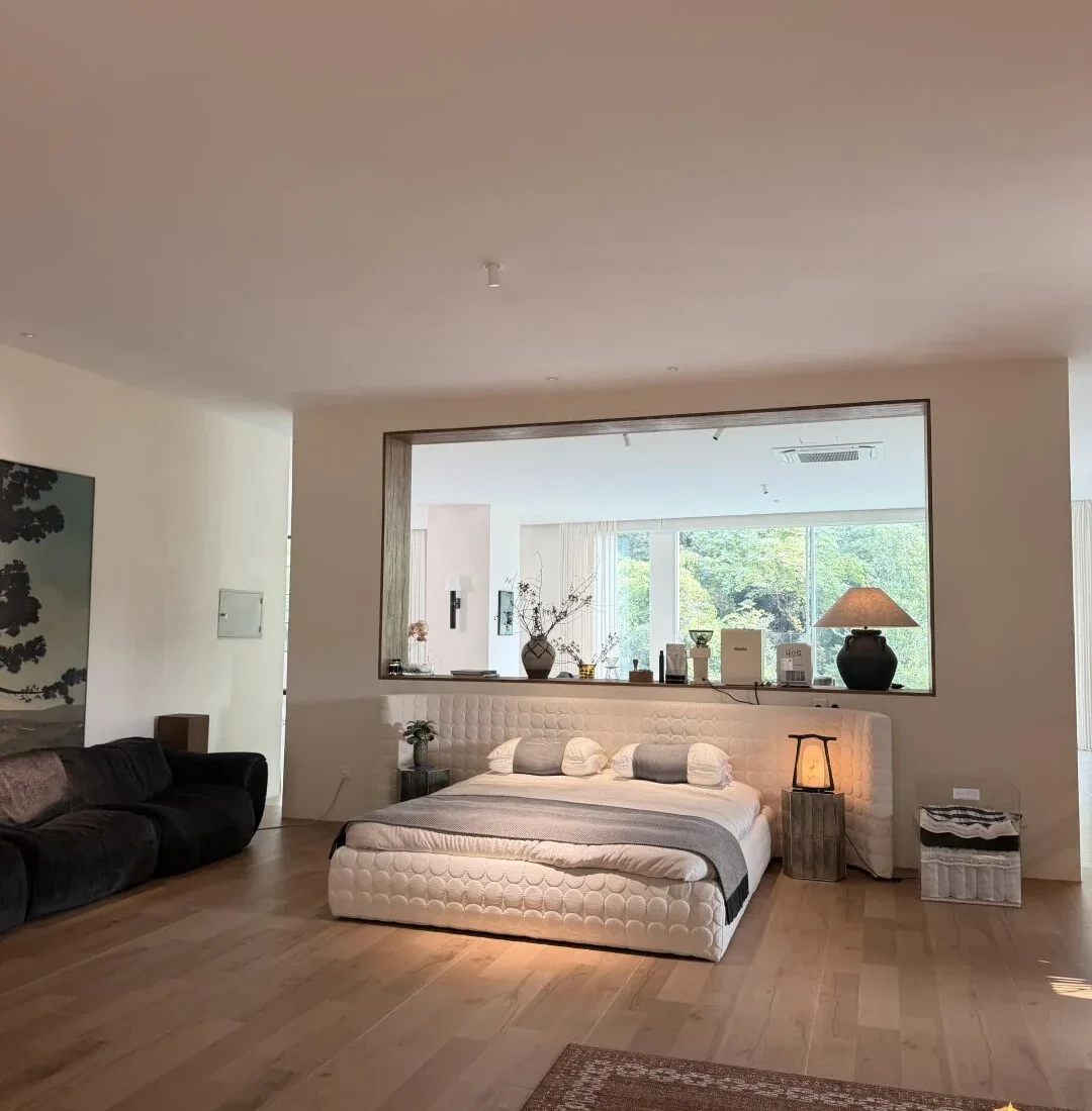 Yujian Home — research lead showroom reference image