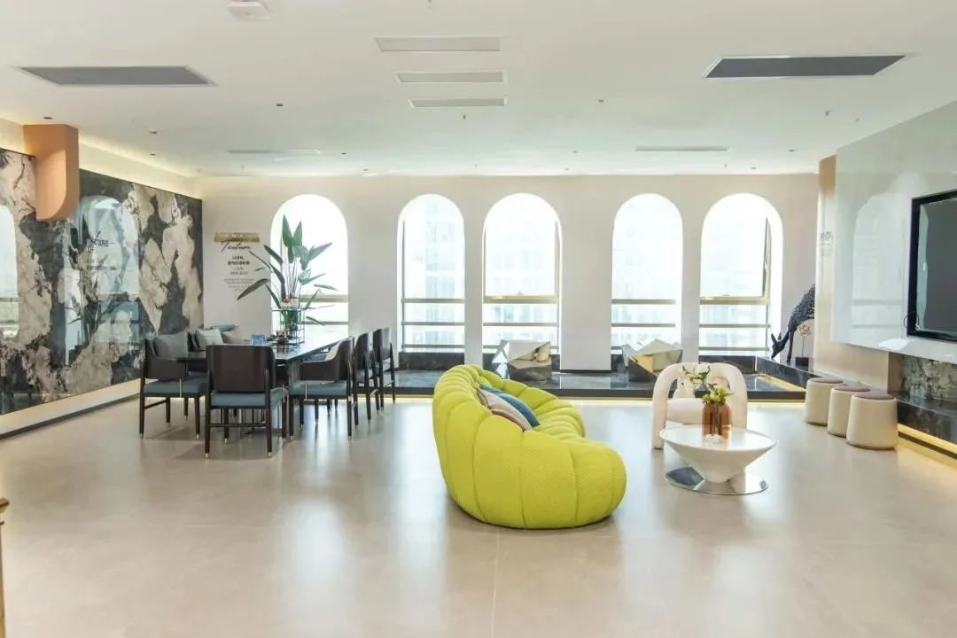 Yuhui Ceramics Smart City Headquarters Showroom — interior view 4