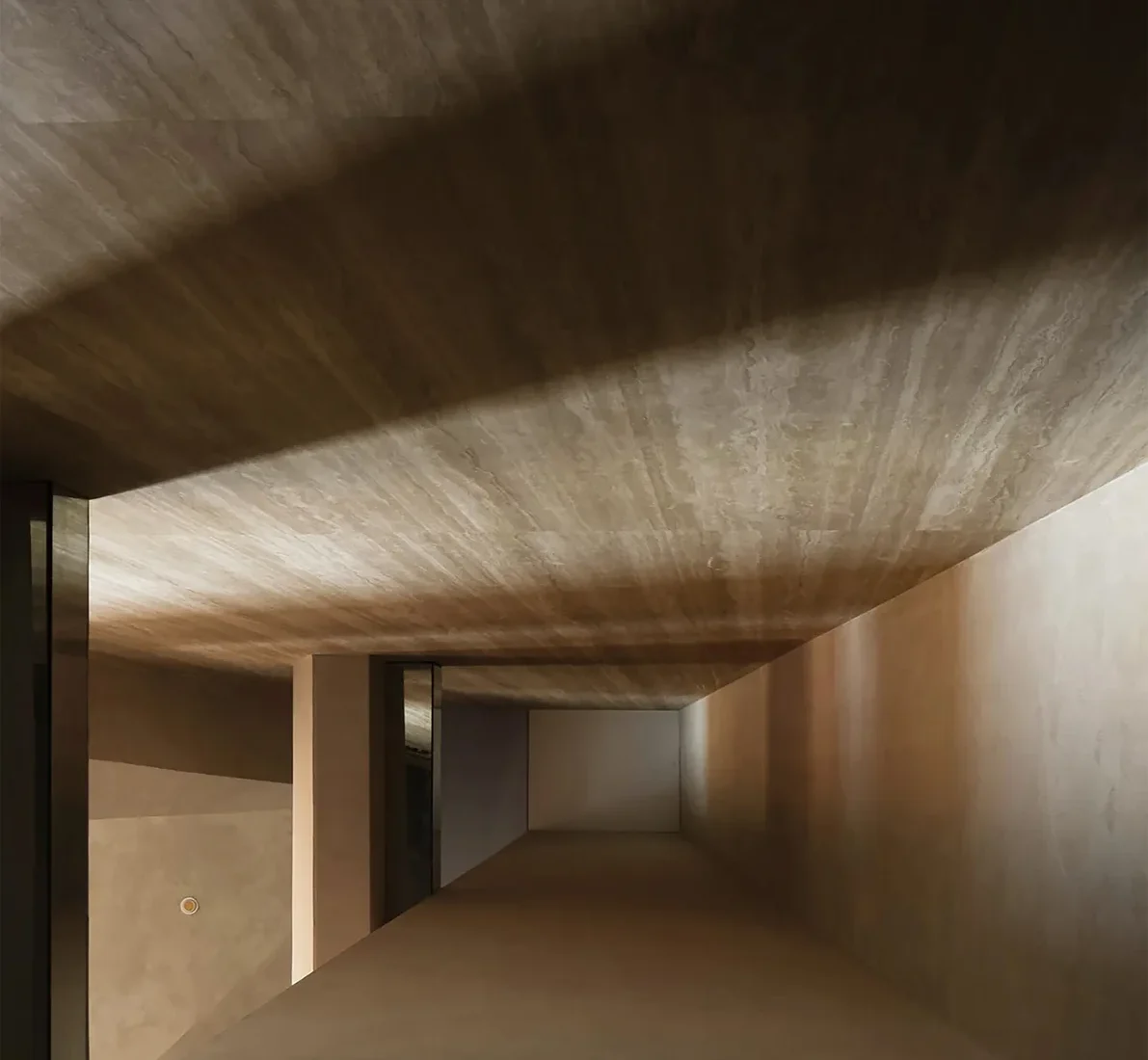 GOJE Sintered Stone Gallery — interior view 9