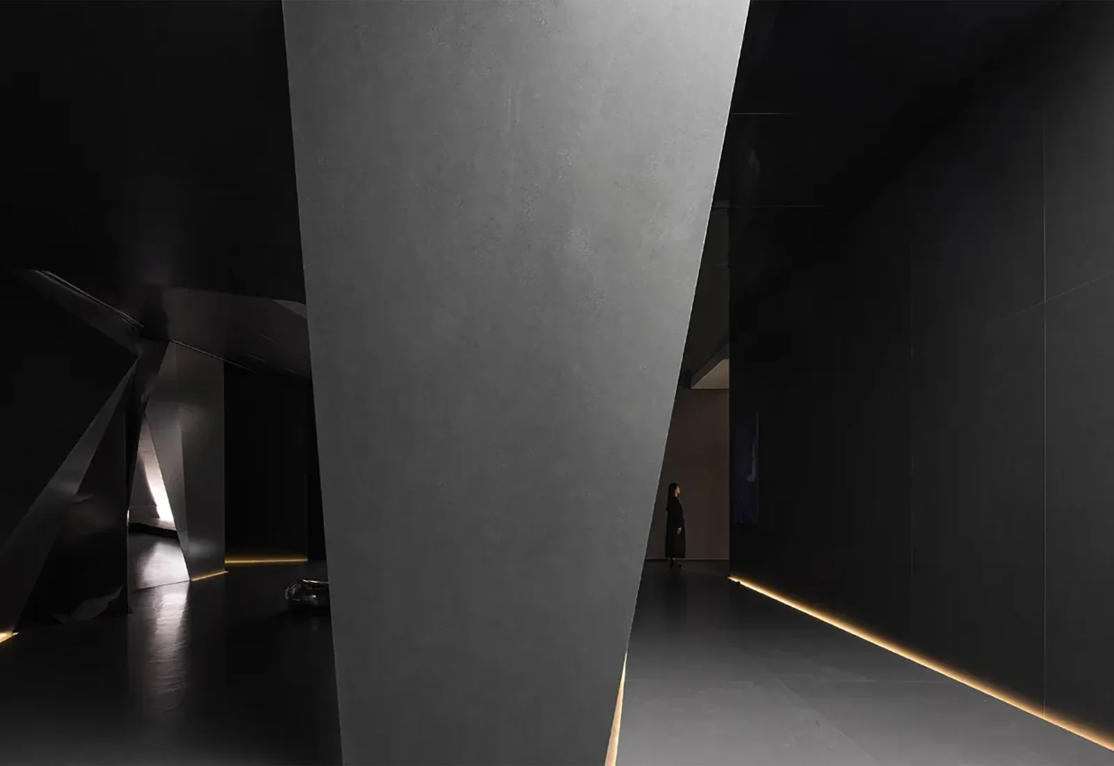 GOJE Sintered Stone Gallery — interior view 14