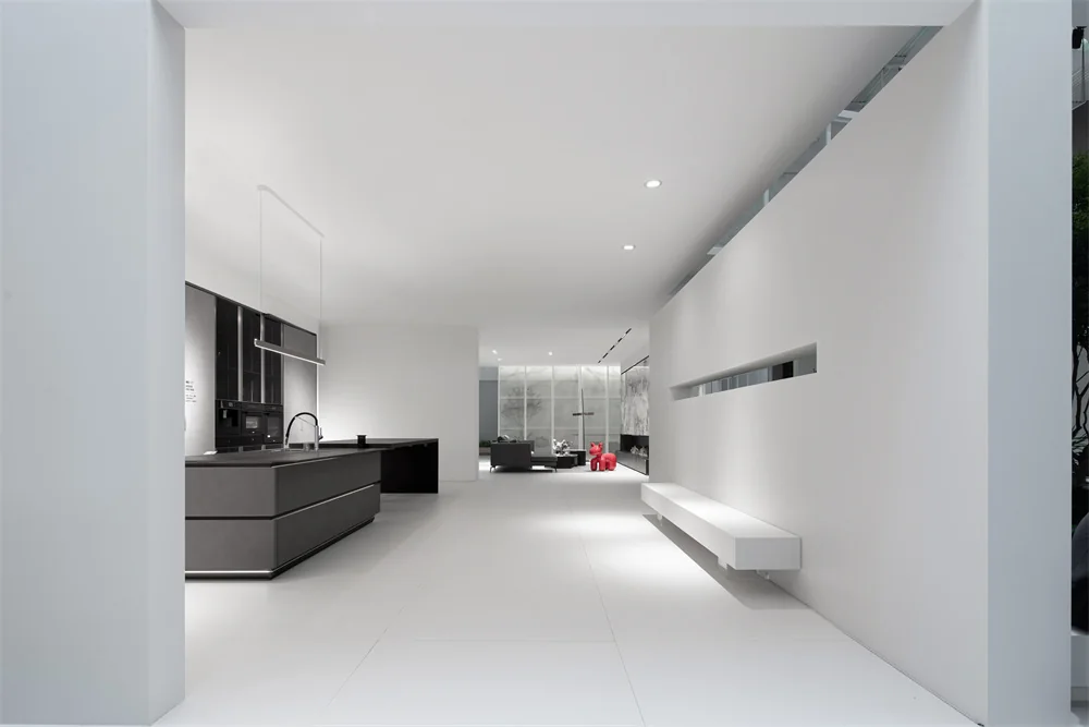 INOL Slab & Tile Gallery — interior view 8
