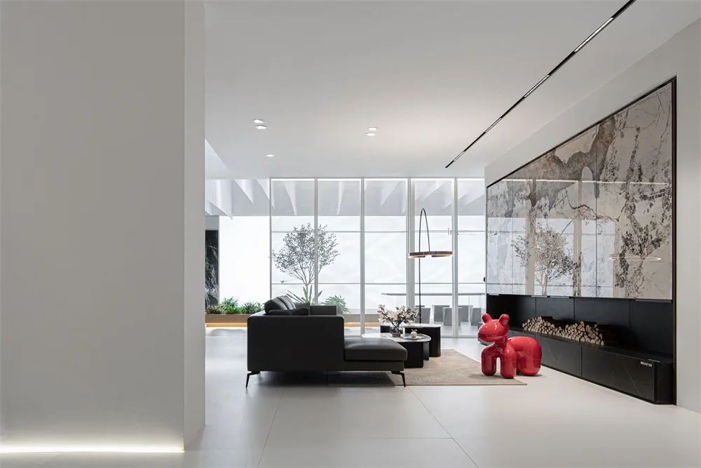 INOL Slab & Tile Gallery — interior view 9