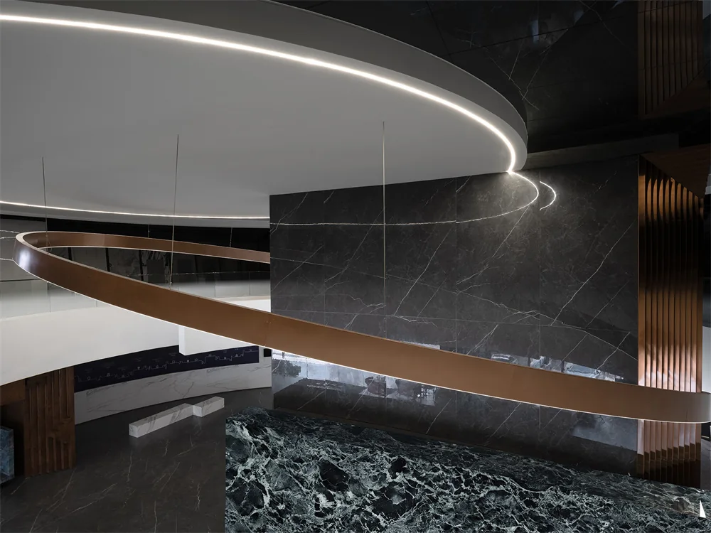 OSSO Sintered Stone Headquarters Gallery — interior view 7