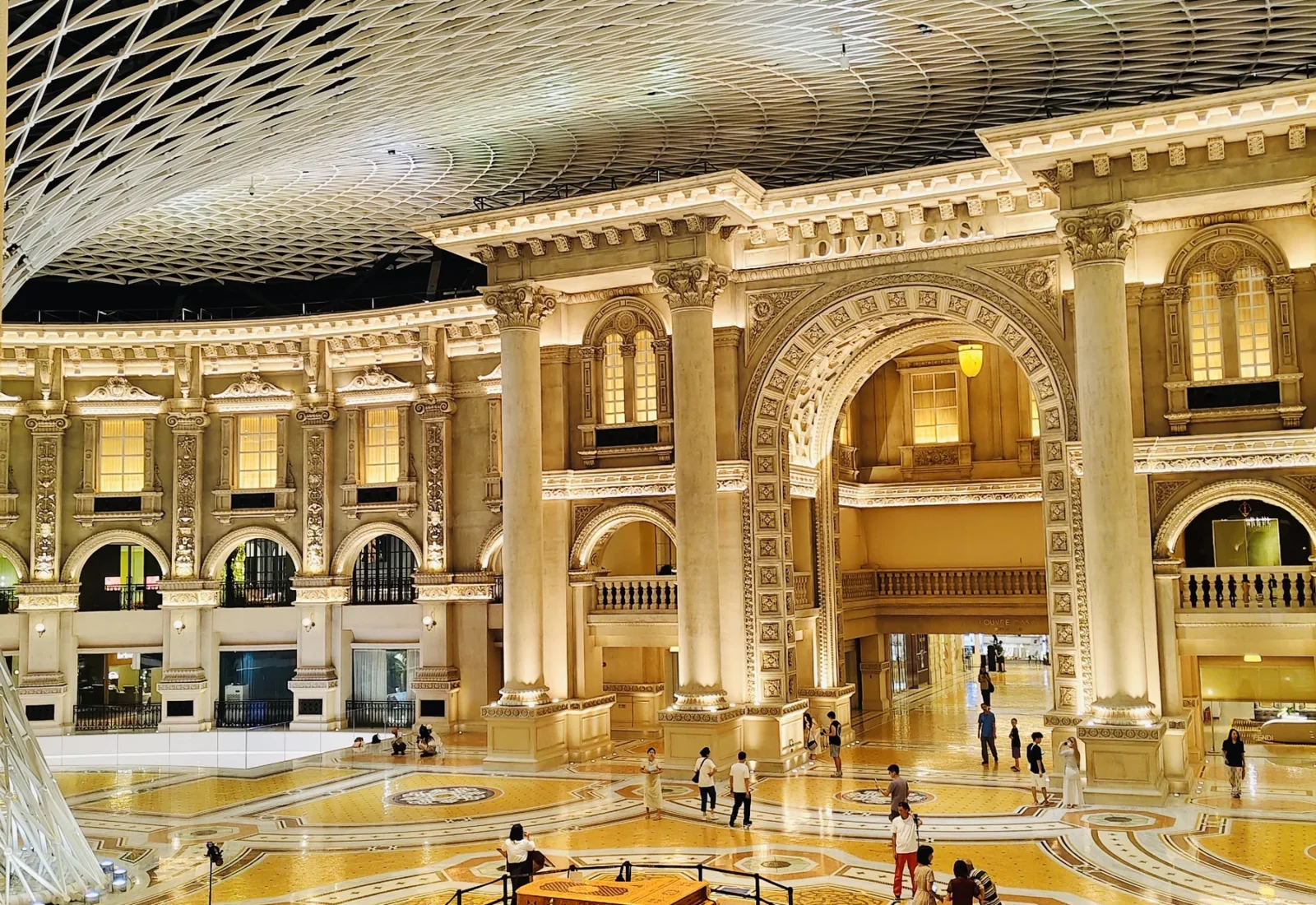 Louvre International Furniture Exhibition Center showroom reference image
