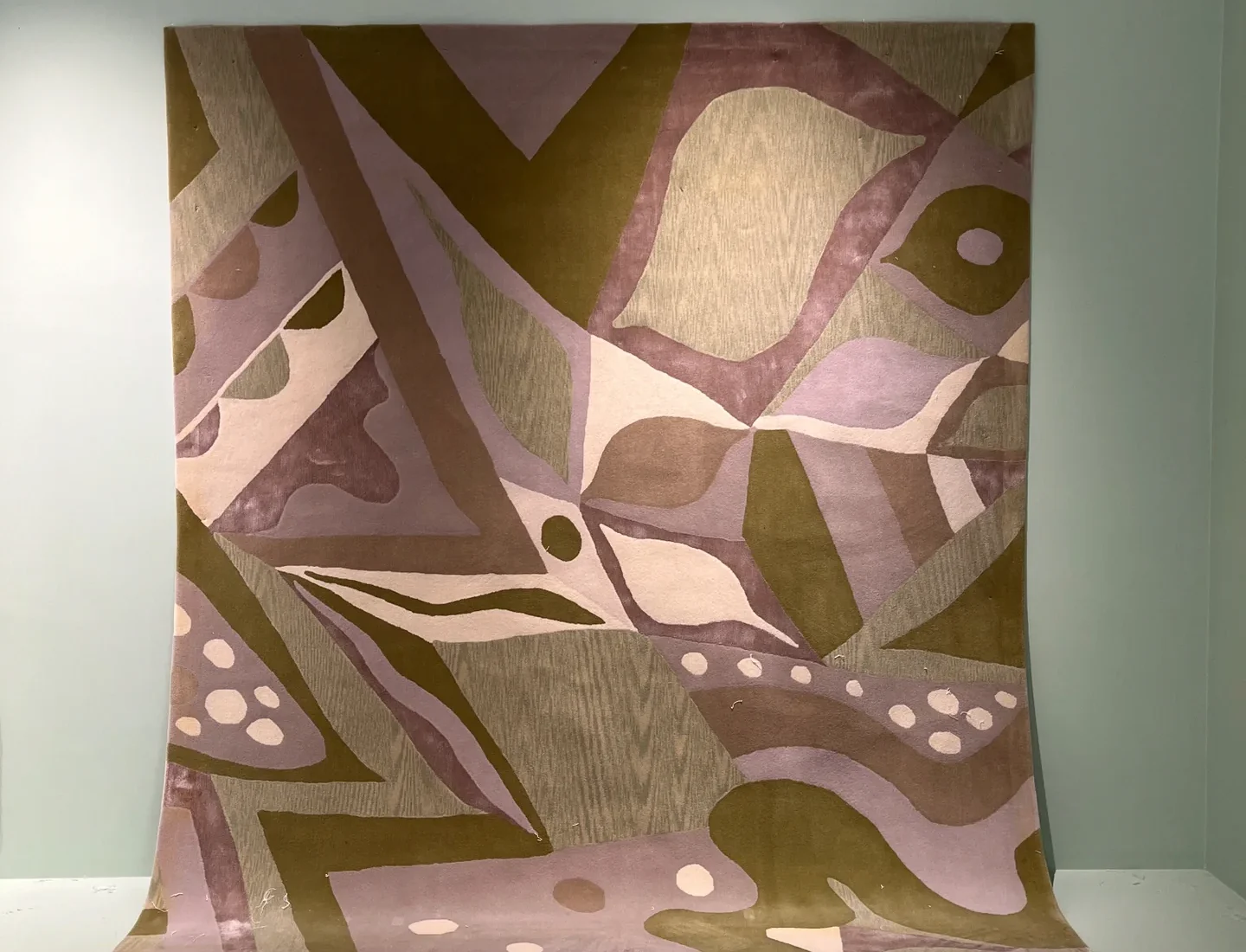KOKORUG Interior Rug Studio showroom reference image