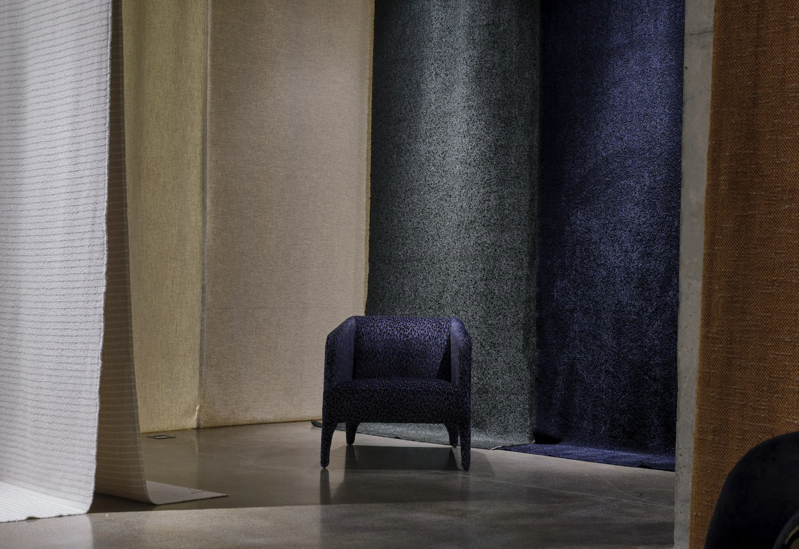 Huancheng Home Aesthetic Hall (identity unresolved) showroom reference image