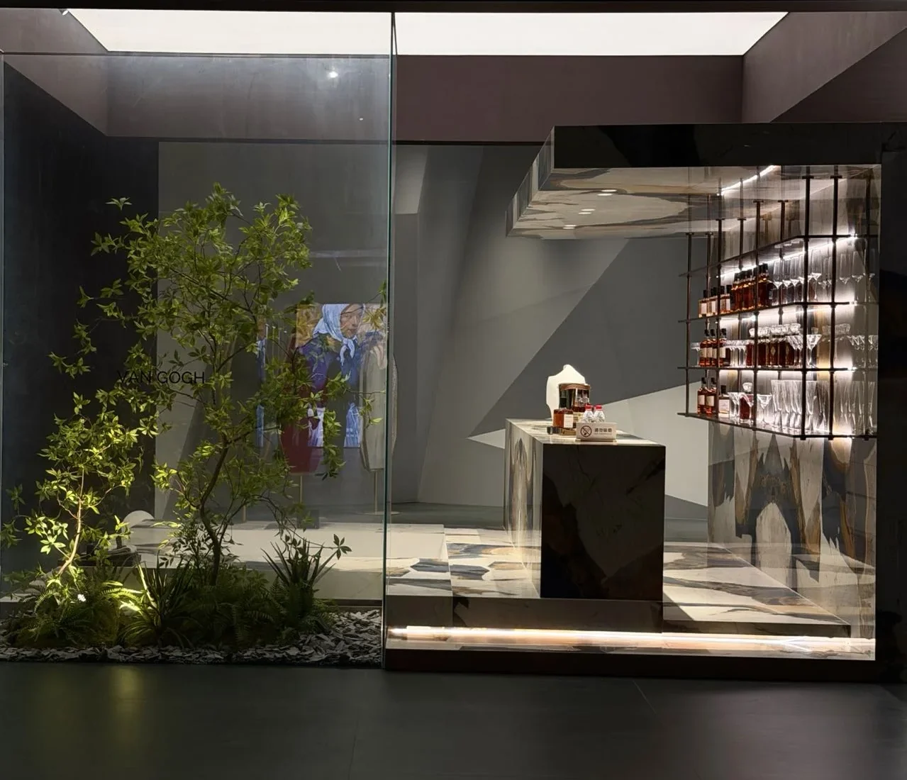 Van Gogh Sintered Stone International Showroom showroom reference image